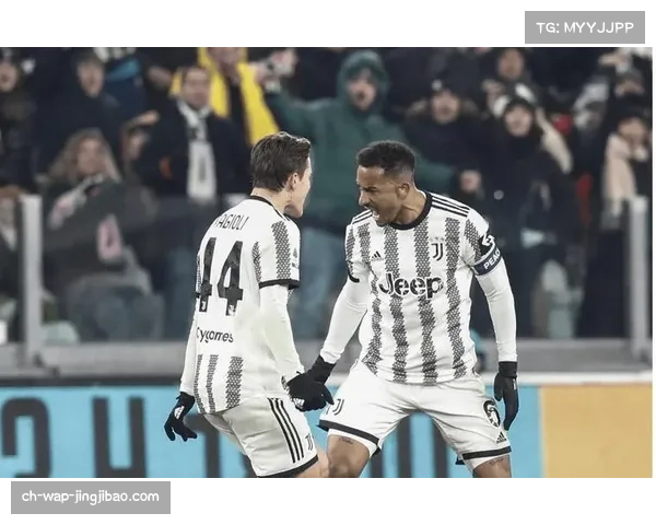 亚特兰大关键传球成功率达76%，前场传球价值2.15分明显优于对手